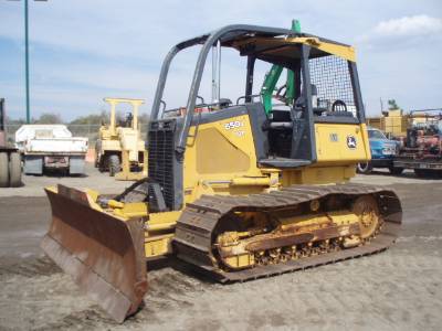 John Deere 650J John Deere 650J